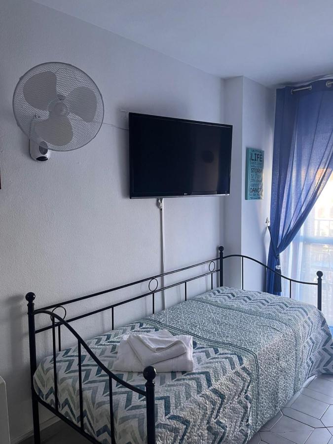 Minerva Holidays Estudio En Benalmadena Apartment Exterior foto